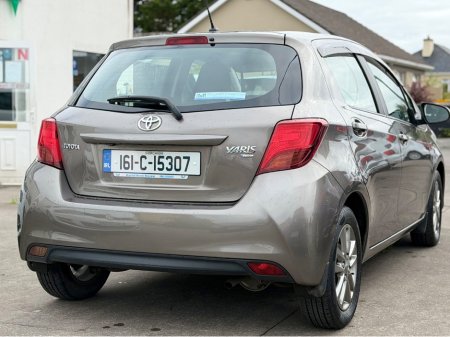 2016 Toyota Yaris - photo 6