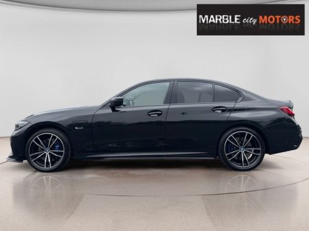 2022 BMW 3-Series - photo 7