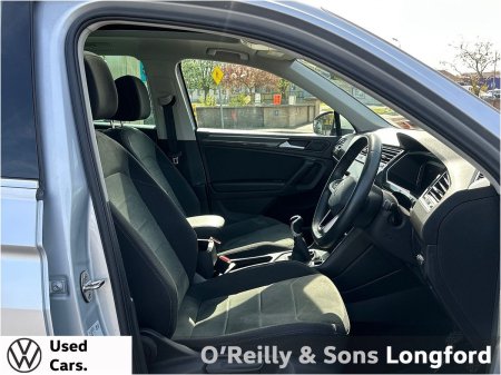 2023 Volkswagen Tiguan - photo 17
