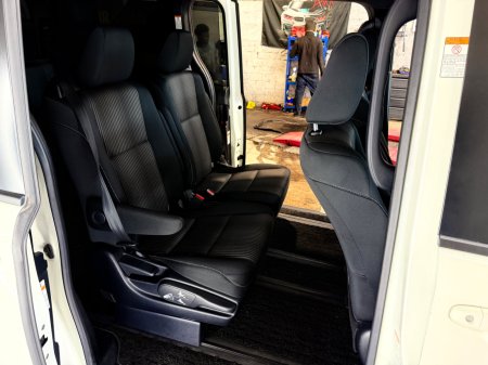 2019 Toyota Noah - photo 11