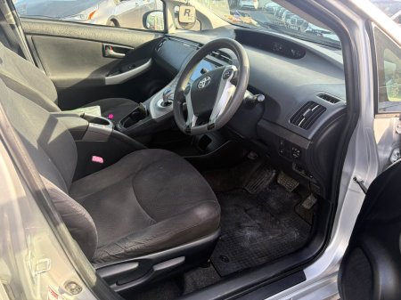 2012 Toyota Prius - photo 10