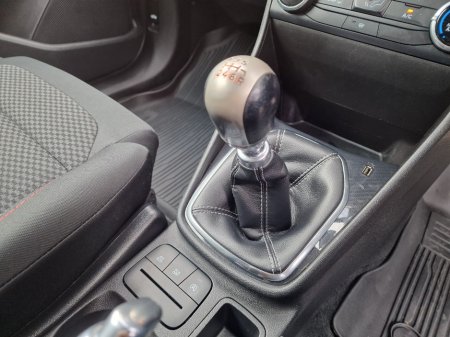2018 Ford Fiesta - photo 25