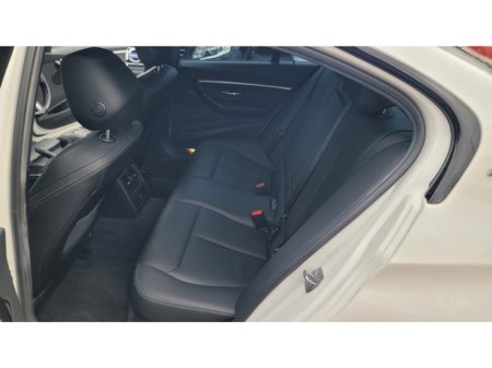2016 BMW 3-Series - photo 15