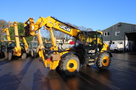 0 JCB 