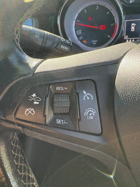 2016 Vauxhall Astra - photo 15