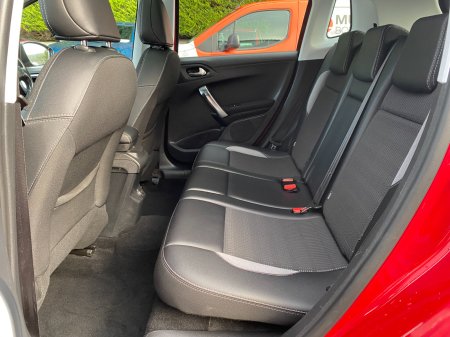2017 Peugeot 2008 - photo 6