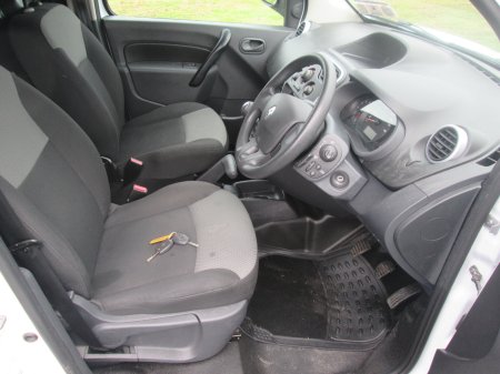 2021 Renault Kangoo - photo 11