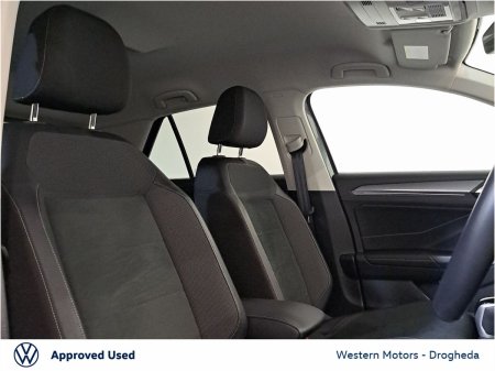 2024 Volkswagen T-Roc - photo 22