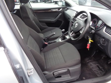 2016 Skoda Octavia - photo 6