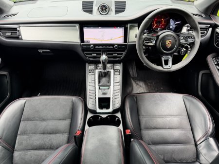 2021 Porsche Macan - photo 10