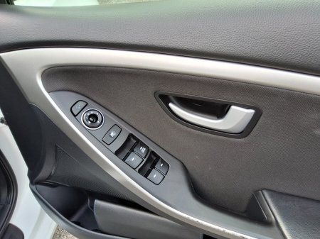2017 Hyundai i30 - photo 16