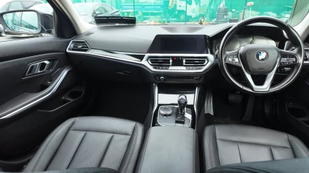 2021 BMW 3-Series - photo 12