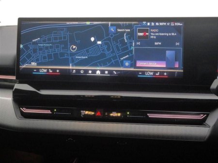 2025 BMW 5-Series - photo 8