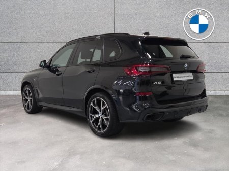 2022 BMW X5 - photo 2