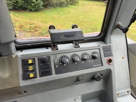 2004 Valtra 8050 - photo 14