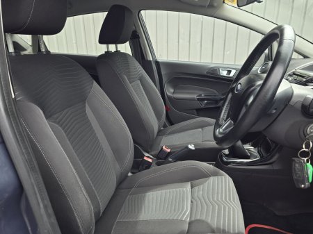 2014 Ford Fiesta - photo 11