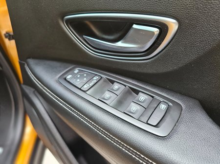 2017 Renault Scenic - photo 24