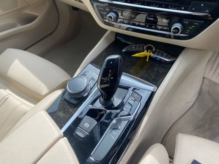 2017 BMW 5-Series - photo 11