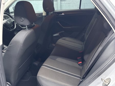 2019 Volkswagen T-Roc - photo 8