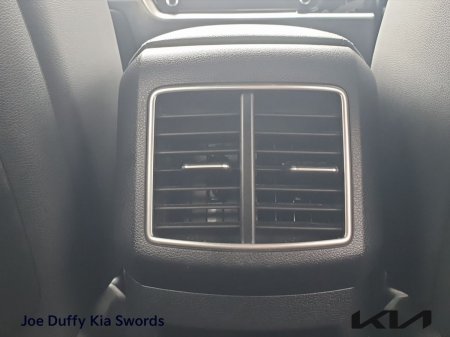 2025 Kia Sportage - photo 16
