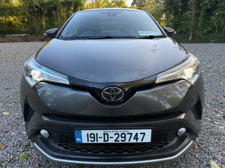 2019 Toyota C-HR - photo 2