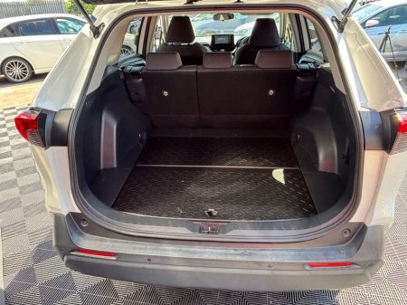2020 Toyota RAV4 - photo 8
