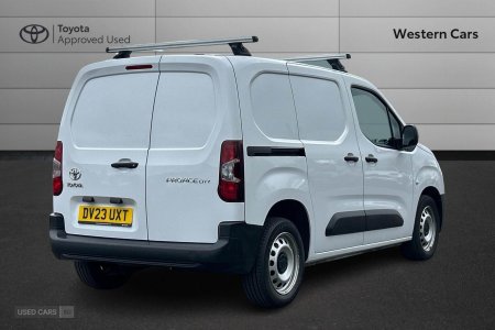 2023 Toyota Proace City - photo 2
