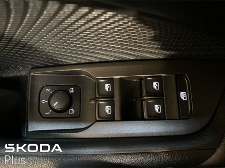 2023 Skoda Octavia - photo 22