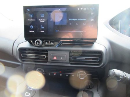 2026 Peugeot Partner - photo 4