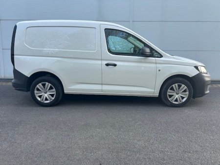 2025 Volkswagen Caddy - photo 2