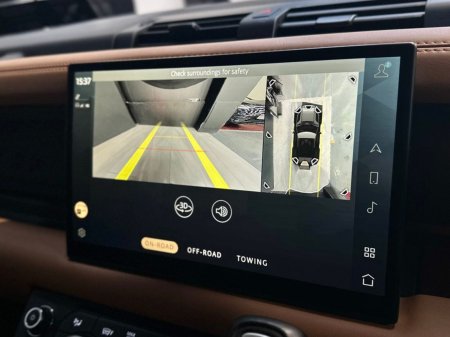 2023 Land Rover Defender - photo 30
