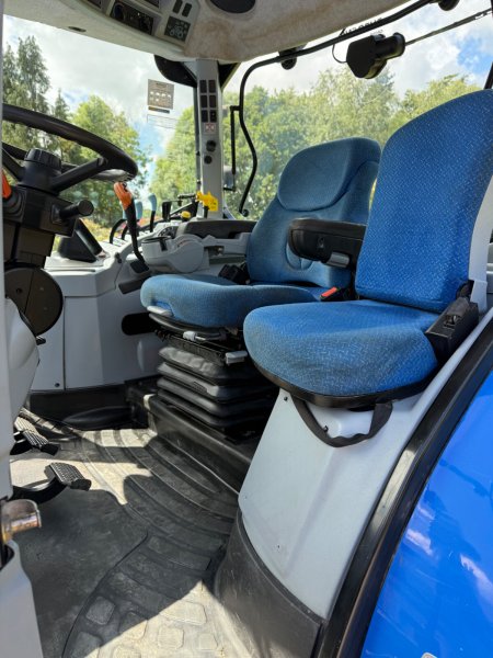 2015 New Holland T7.250 - photo 12