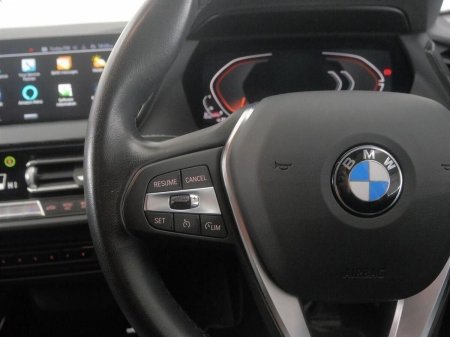 2023 BMW 1-Series - photo 16