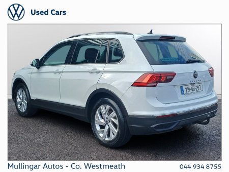 2023 Volkswagen Tiguan - photo 3