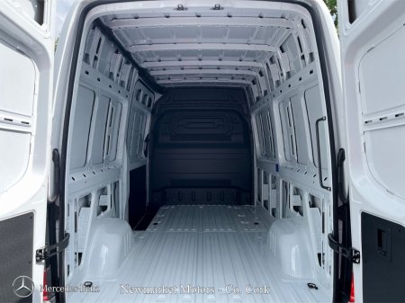 2027 Mercedes-Benz Sprinter - photo 16