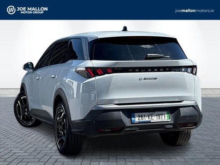 2026 Peugeot 5008 - photo 2