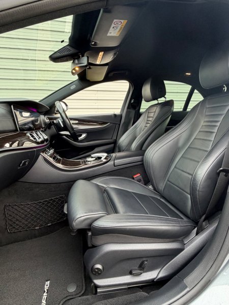 2019 Mercedes-Benz E-Class - photo 10