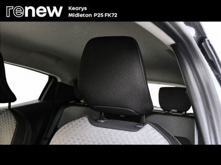 2024 Renault Clio - photo 18
