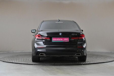 2021 BMW 5-Series - photo 7