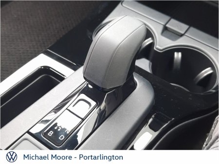 2025 Toyota Prius - photo 25