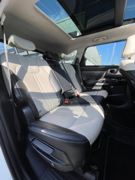 2022 Kia Sorento - photo 10
