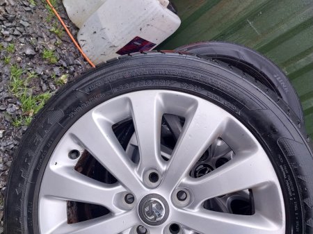 0   - photo 2