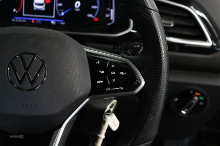 2023 Volkswagen T-Roc - photo 19