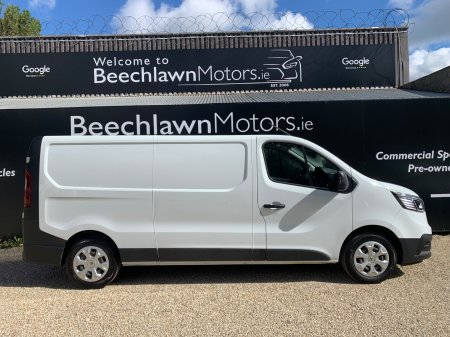 2023 Renault Trafic - photo 2
