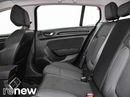 2020 Renault Megane - photo 11
