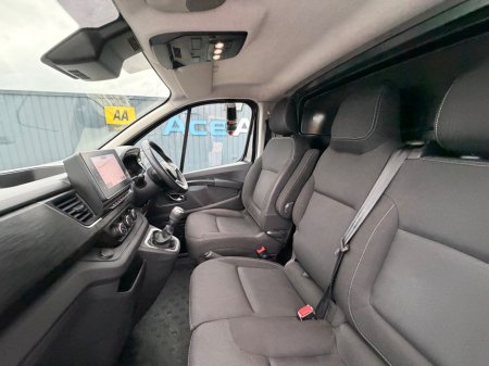 2023 Renault Trafic - photo 39