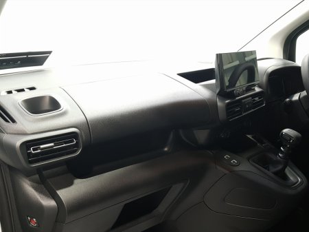 2026 Citroen Berlingo - photo 9