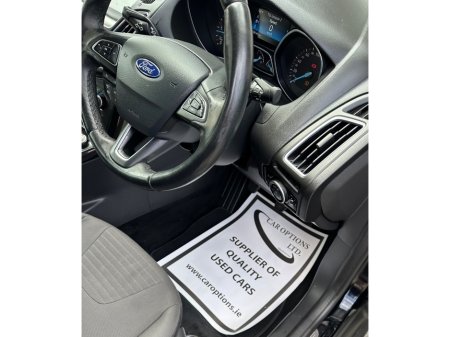 2017 Ford Focus - photo 7
