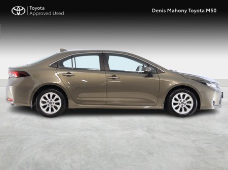 2023 Toyota Corolla - photo 3