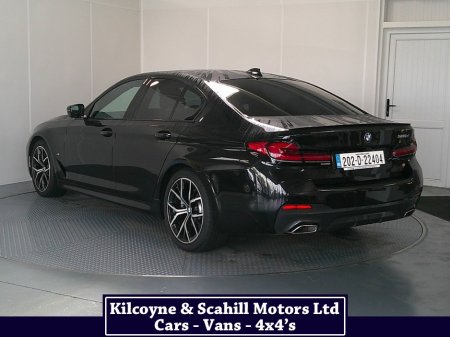 2020 BMW 5-Series - photo 5